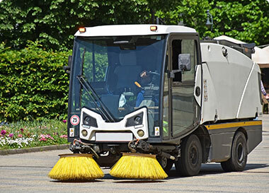 扫地车、巡逻车等周期性车辆